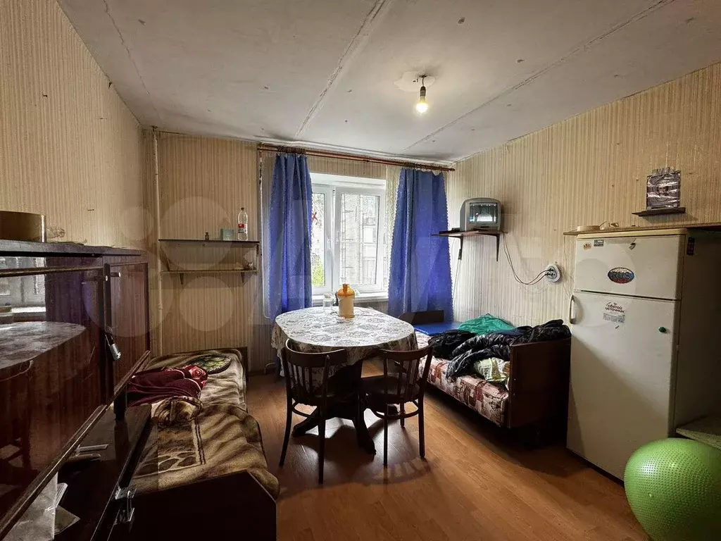 Комната 18 м в 8-к., 4/9 эт. - Фото 0