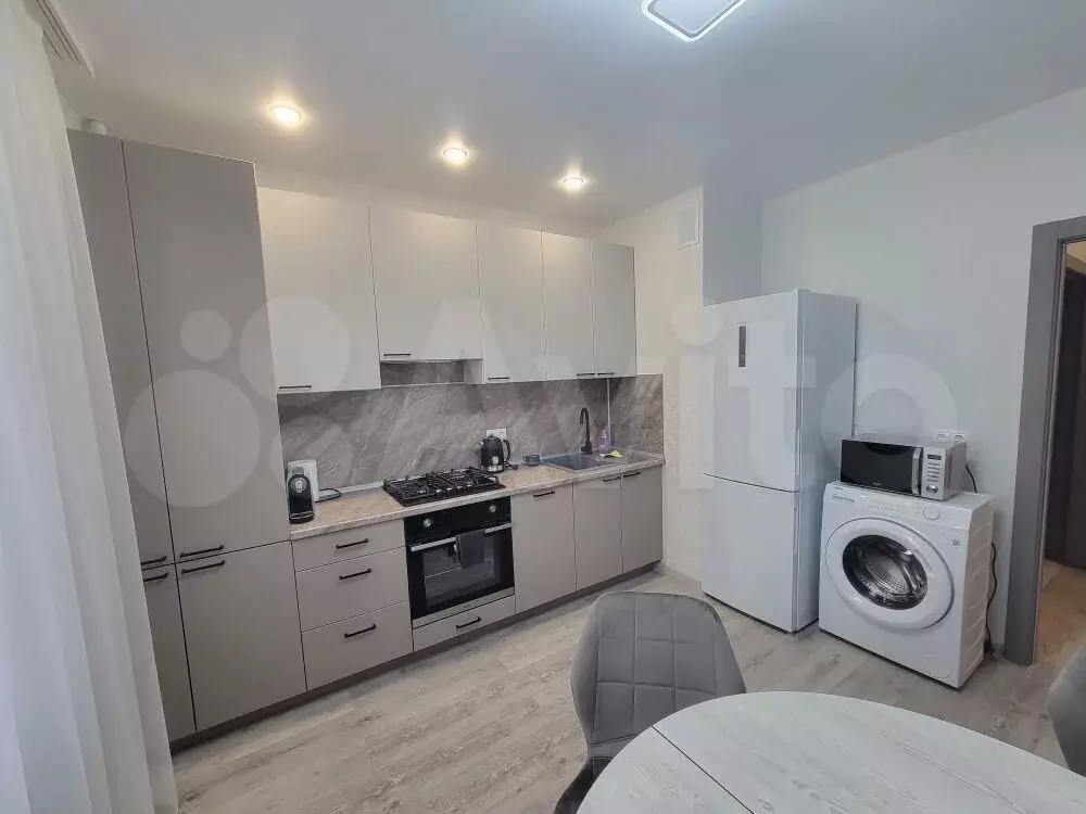 1-к. квартира, 44 м, 4/9 эт. - Фото 0
