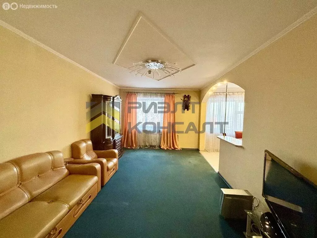 2-комнатная квартира: Омск, Нефтезаводская улица, 28к2 (70 м) - Фото 2