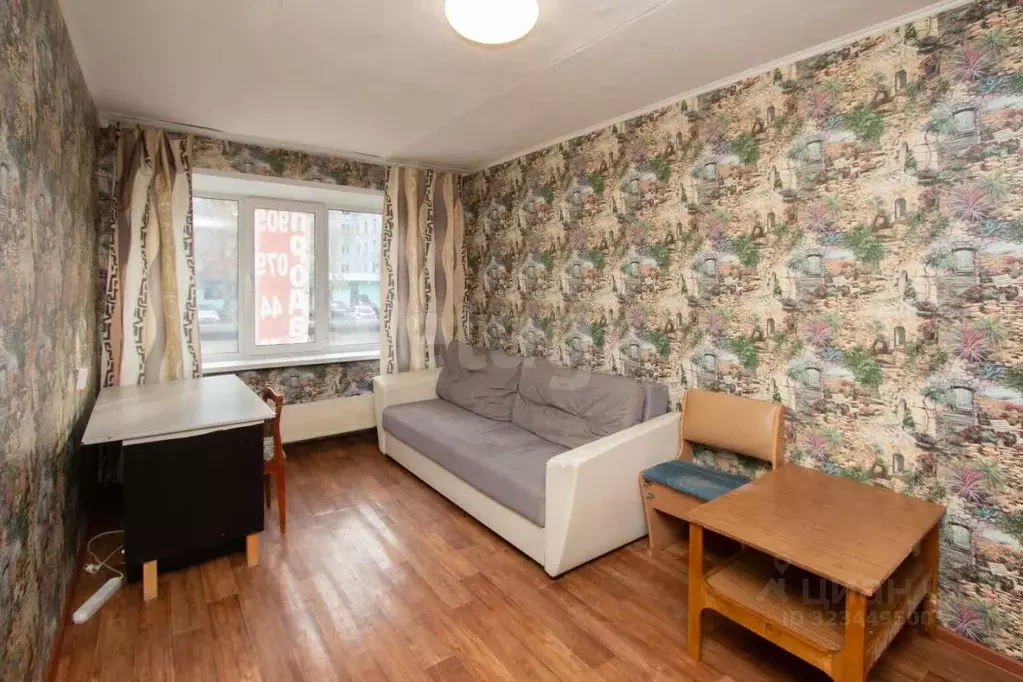 1-к кв. Кемеровская область, Новокузнецк ул. Сеченова, 24 (30.0 м) - Фото 1