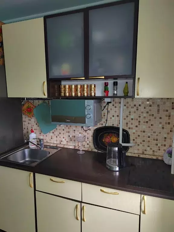 1-к кв. Омская область, Омск Успешная ул., 3 (30.0 м) - Фото 0