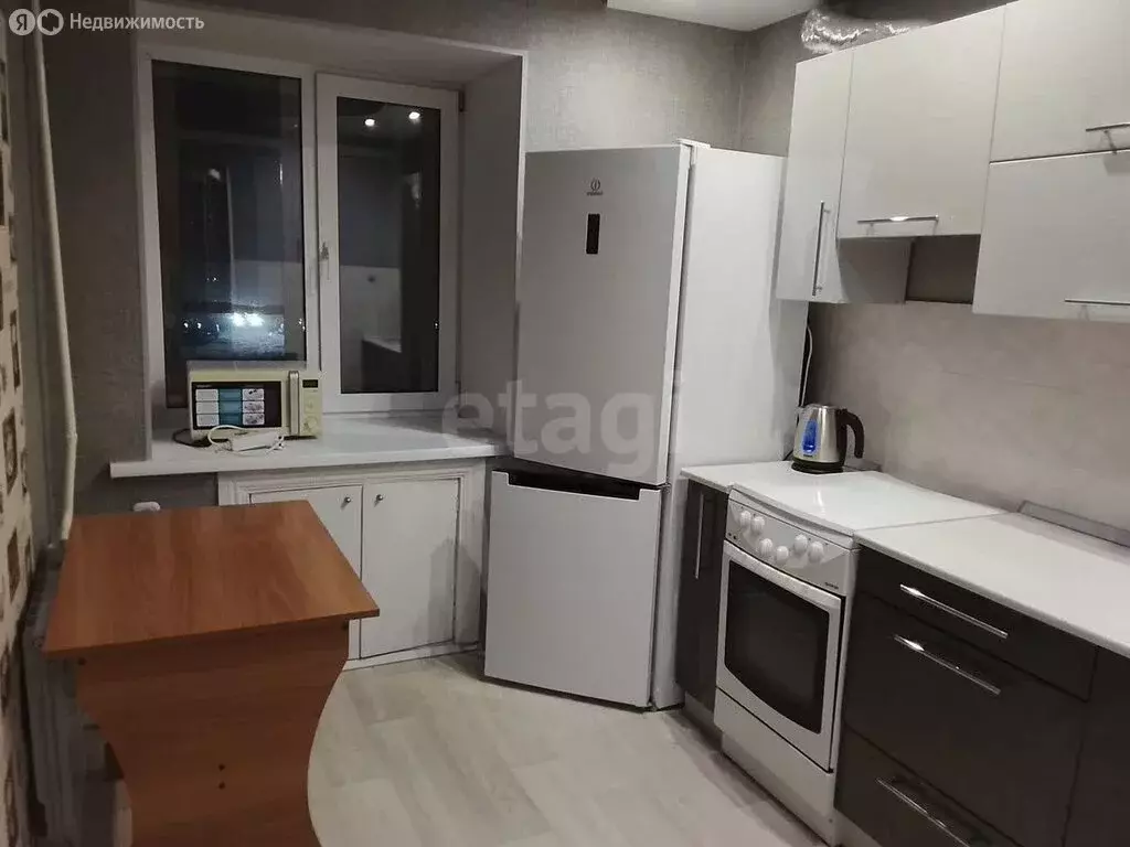 1-комнатная квартира: Барнаул, микрорайон Докучаево, улица Шукшина, 16 ... - Фото 1