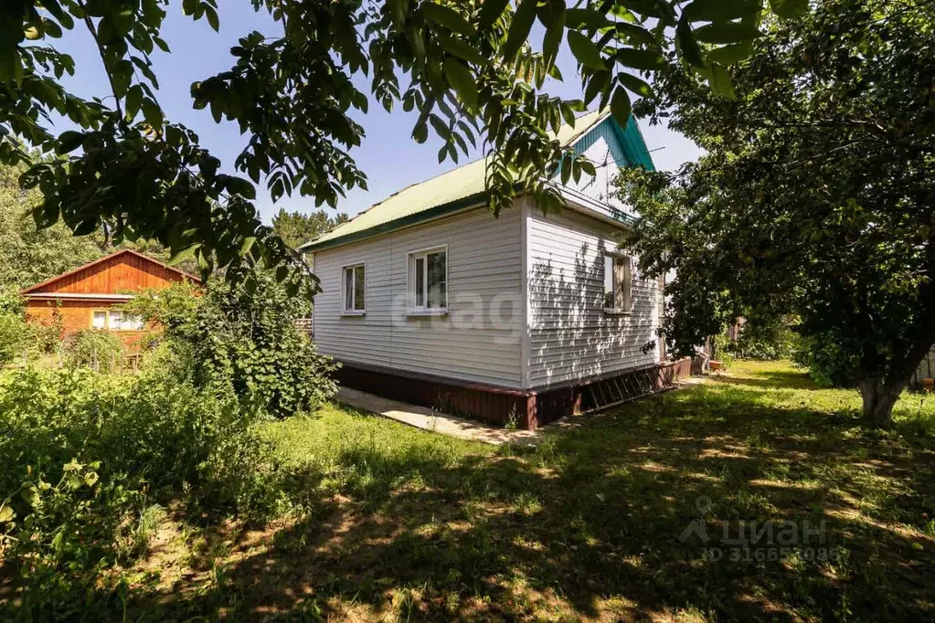 Дом в Амурская область, Благовещенский район, с. Усть-Ивановка ... - Фото 0