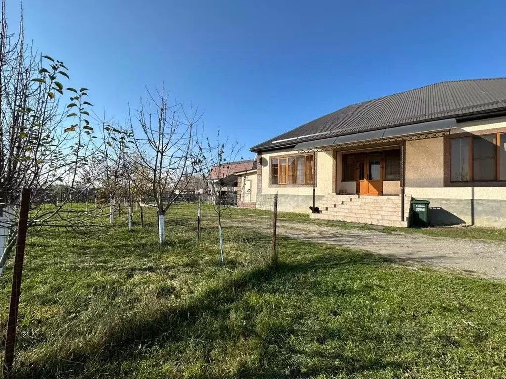 Дом в Ингушетия, Назрань ул. 70 лет Победы (195 м) - Фото 2