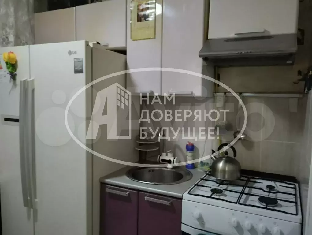 3-к. квартира, 56,1 м, 1/3 эт. - Фото 1