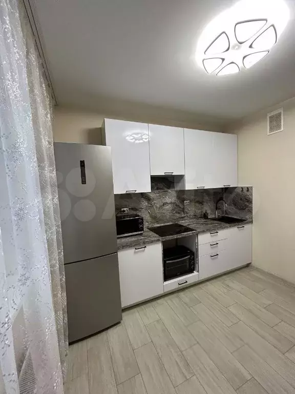 1-к. квартира, 31 м, 23/24 эт. - Фото 1