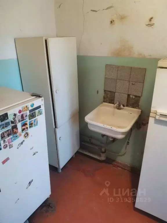 2-к кв. Волгоградская область, Волгоград ул. Вершинина, 24 (44.8 м) - Фото 0