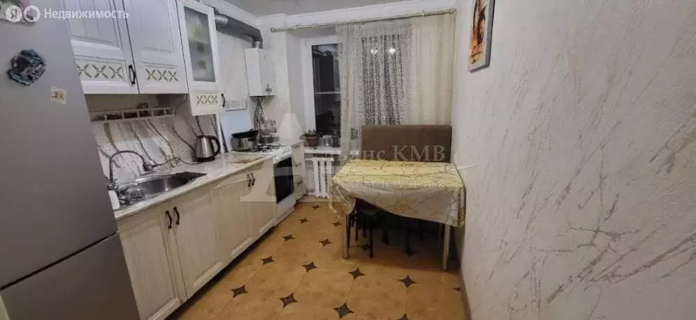 2-комнатная квартира: Кисловодск, Главная улица, 9 (50 м) - Фото 0