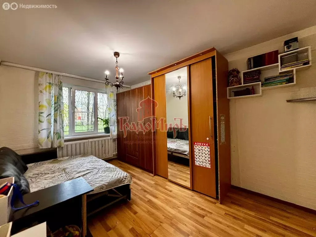 2-комнатная квартира: Сергиев Посад, Новоугличское шоссе, 63 (43.4 м) - Фото 1