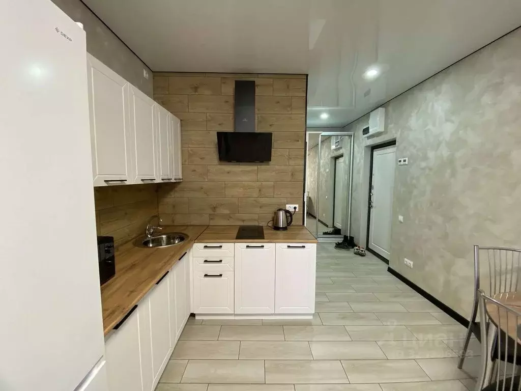 Студия Краснодарский край, Крымск Коммунистическая ул., 9 (30.0 м) - Фото 2