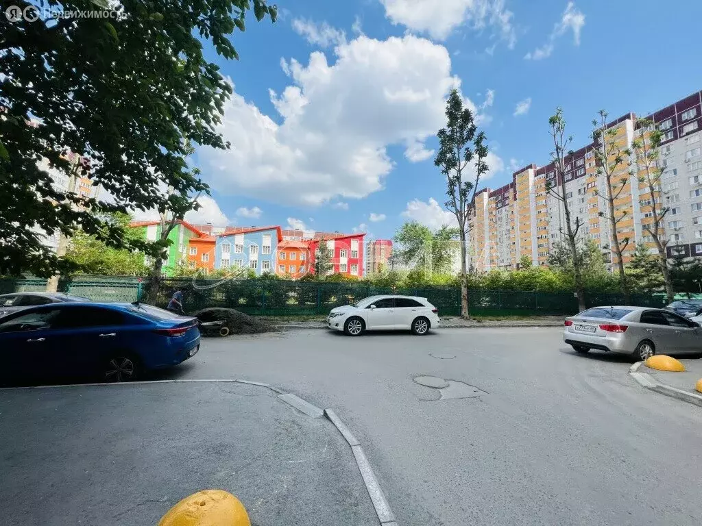 1-комнатная квартира: Тюмень, улица Николая Семёнова, 35 (43.2 м) - Фото 0