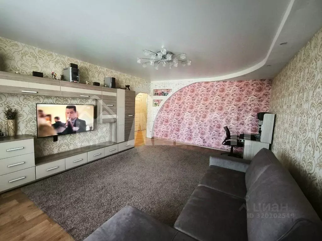 3-к кв. Омская область, Омск Городок Нефтяников мкр, ул. 2-я ... - Фото 1