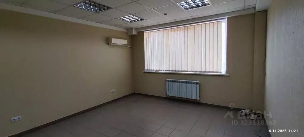 Офис в Крым, Симферополь ул. Менделеева, 7 (21 м) - Фото 1