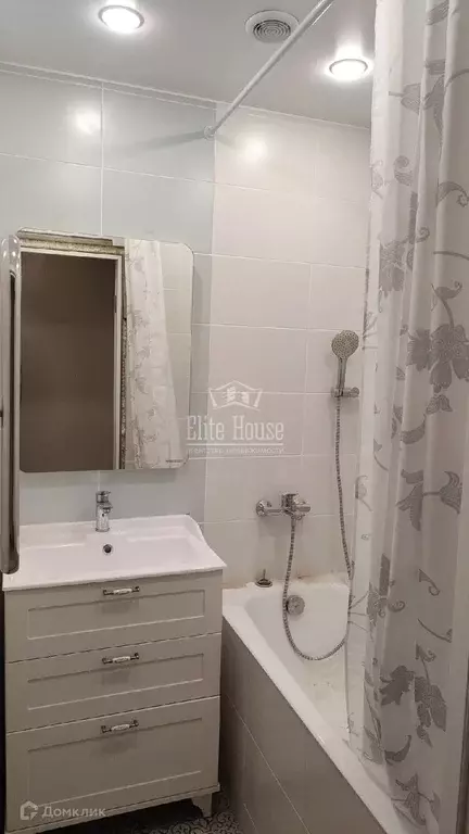 Продаётся 2-к квартира, 45 м - Фото 0