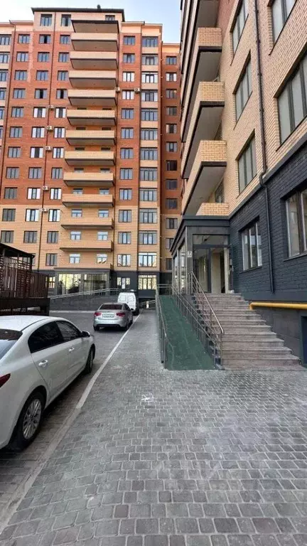 1-к кв. Дагестан, Каспийск просп. Акулиничева, 33А (48.3 м) - Фото 1