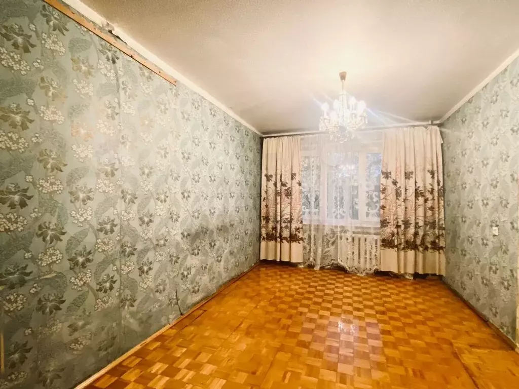 4-к. квартира, 87 м, 2/9 эт. - Фото 1