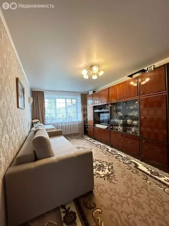 3-комнатная квартира: Стерлитамак, улица Худайбердина, 60 (58.9 м) - Фото 1