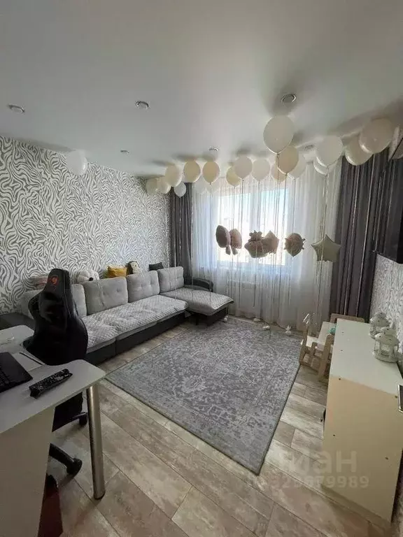 2-к кв. Омская область, Омск Взлетная ул., 15 (51.4 м) - Фото 1