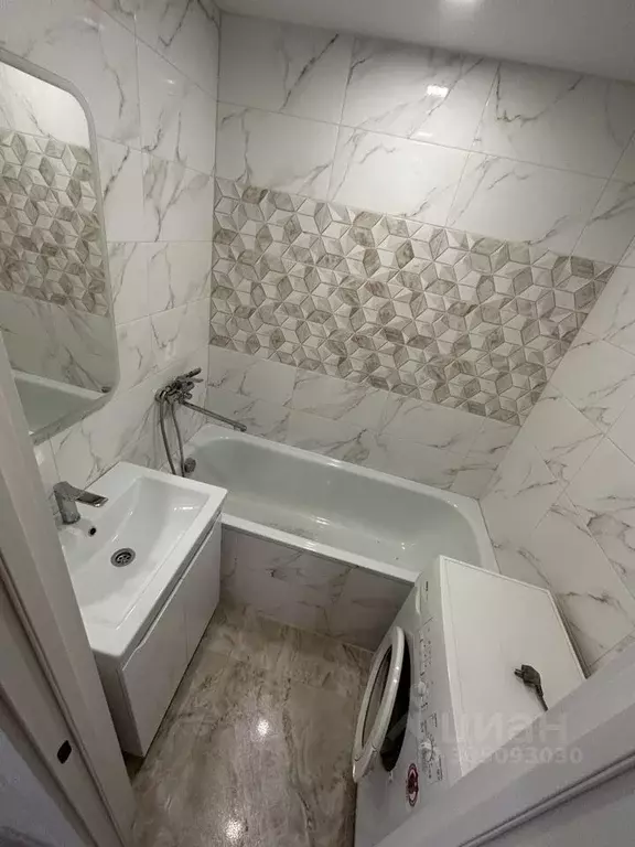 2-к кв. Татарстан, Казань ул. Марселя Салимжанова, 12 (50.0 м) - Фото 1
