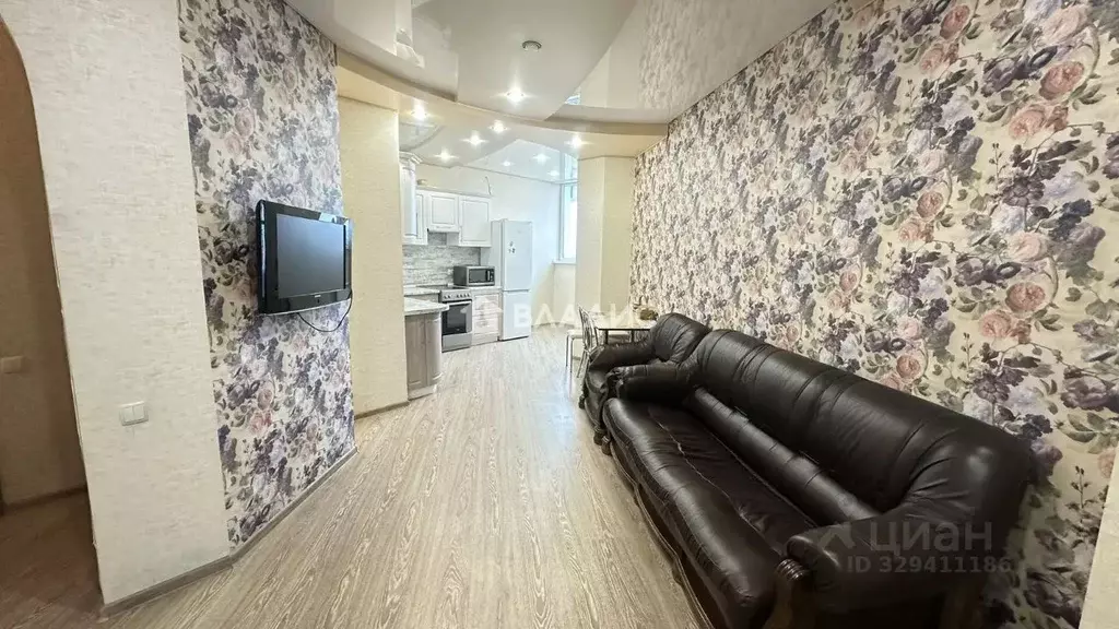 3-к кв. Белгородская область, Белгород ул. Костюкова, 11В (85.0 м) - Фото 1