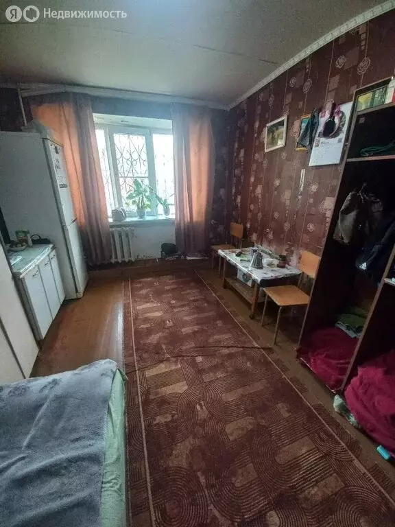 1к в 8-комнатной квартире (13.5 м) - Фото 1