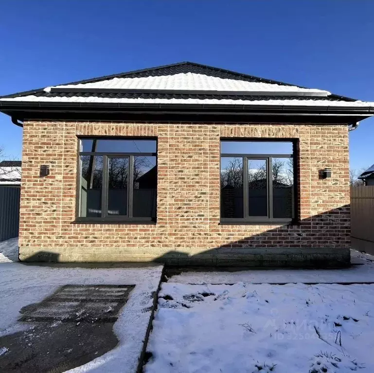 Дом в Краснодарский край, Краснодар Российская ул., 2 (105 м) - Фото 1