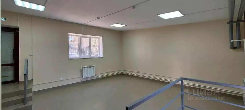 Помещение свободного назначения в Тверская область, Тверь Спортивный ... - Фото 1