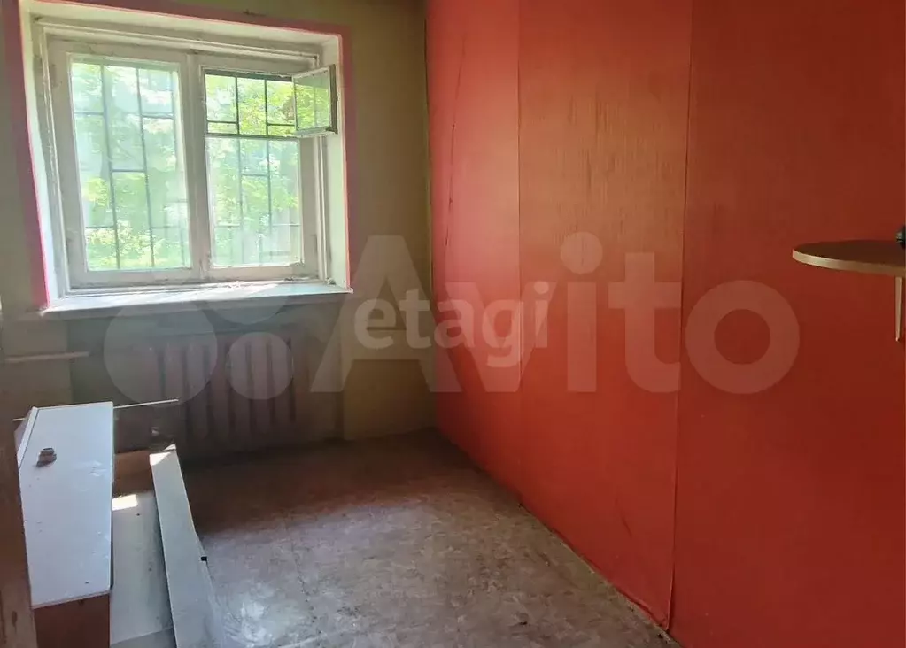 Комната 8,9 м в 5-к., 1/5 эт. - Фото 0