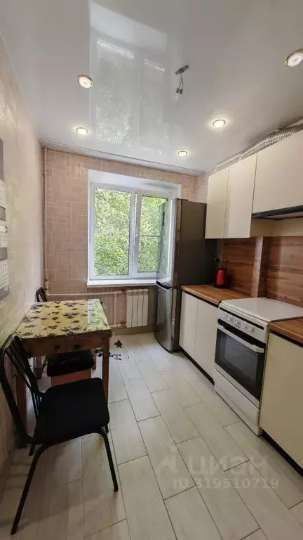 1-к кв. Омская область, Омск просп. Мира, 92 (29.0 м) - Фото 1