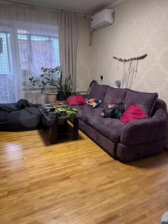 3-к. квартира, 62 м, 5/5 эт. - Фото 0