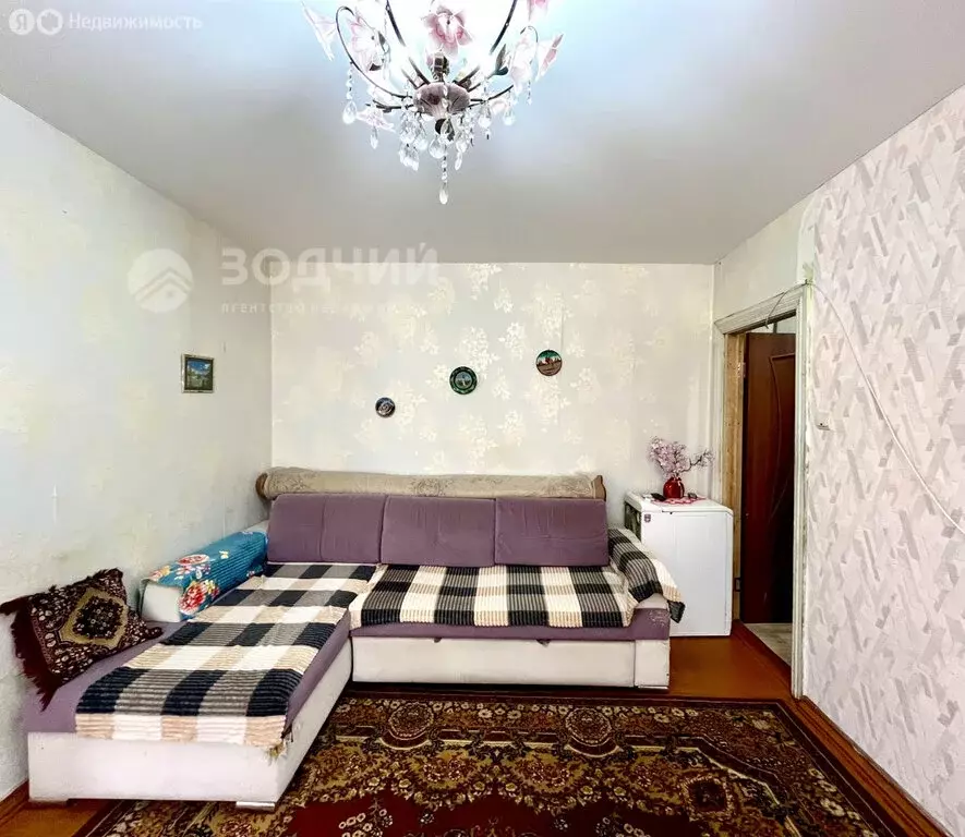 2-комнатная квартира: Канаш, проспект Ленина, 68 (36.6 м) - Фото 0