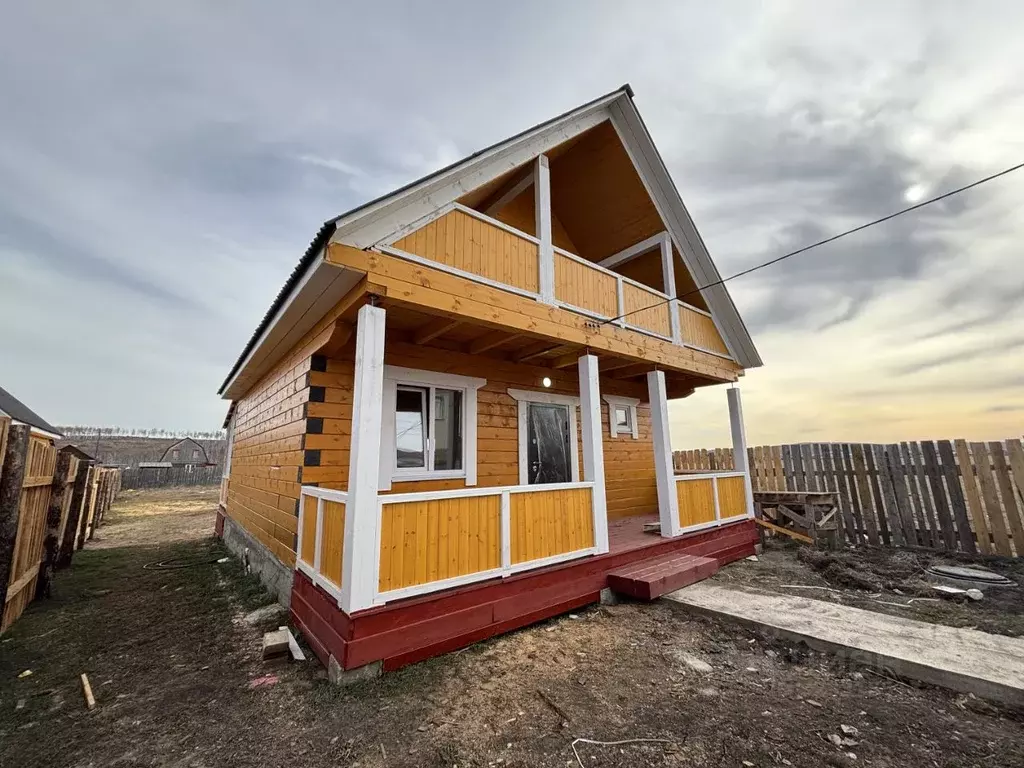 Дом в Иркутская область, Иркутский муниципальный округ, с. Урик ул. ... - Фото 1