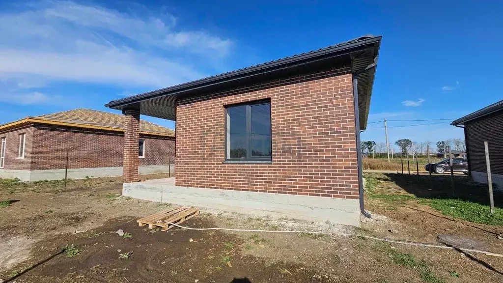 Дом в Ростовская область, Мясниковский район, Краснокрымское с/пос, ... - Фото 1