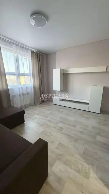 1-к кв. Белгородская область, Старый Оскол Макаренко мкр, 14к1 (42.0 ... - Фото 2