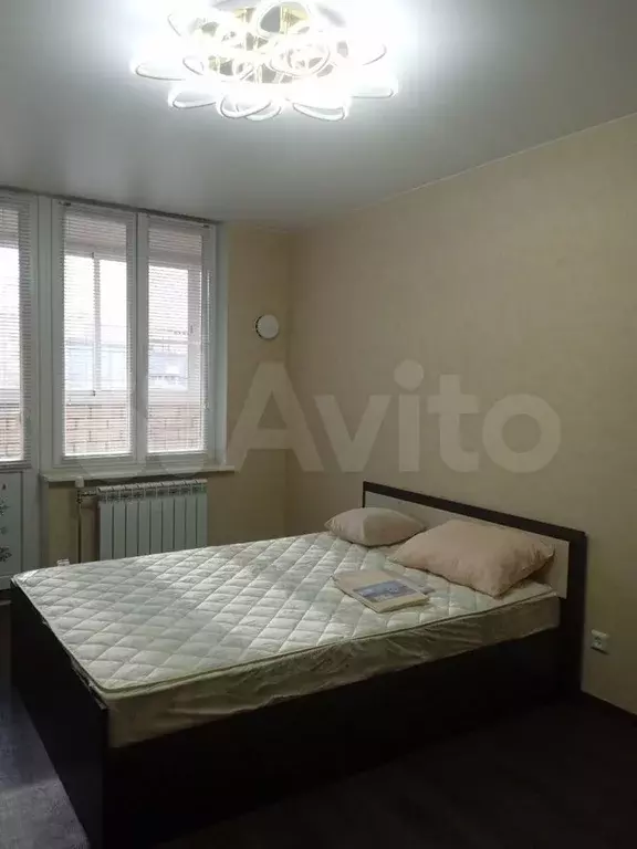 1-к. квартира, 40 м, 8/9 эт. - Фото 1