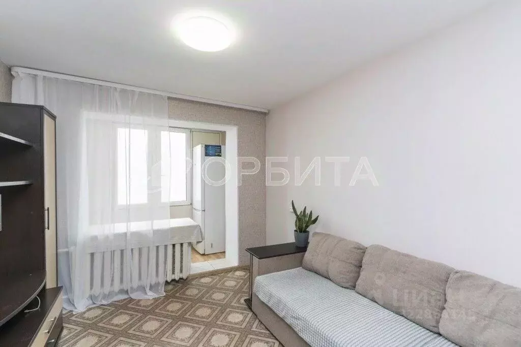 1-к кв. Тюменская область, Тюмень Олимпийская ул., 22 (14.8 м) - Фото 2