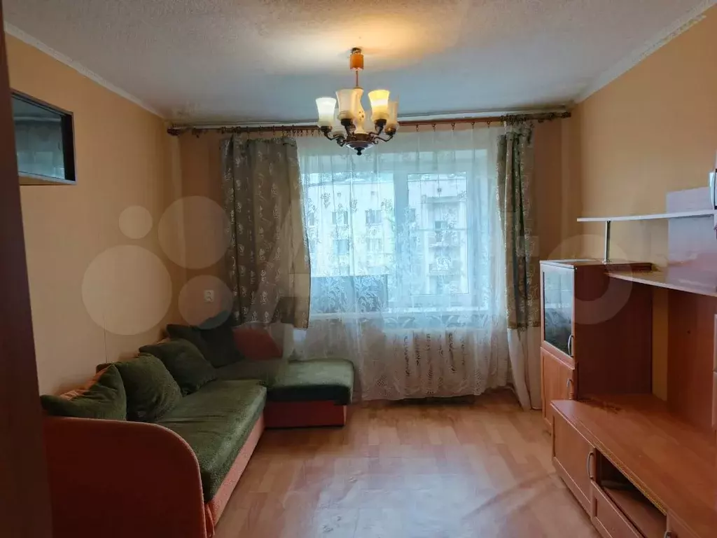 Комната 18 м в 4-к., 4/5 эт. - Фото 0