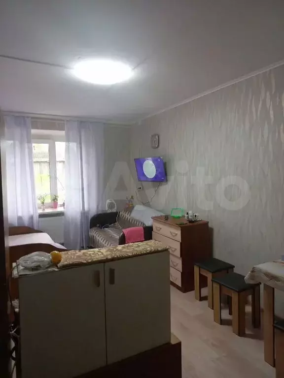 Комната 18,8 м в 1-к., 1/4 эт. - Фото 0