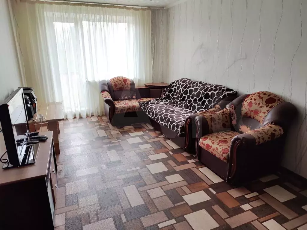 2-к. квартира, 52 м, 2/9 эт. - Фото 0