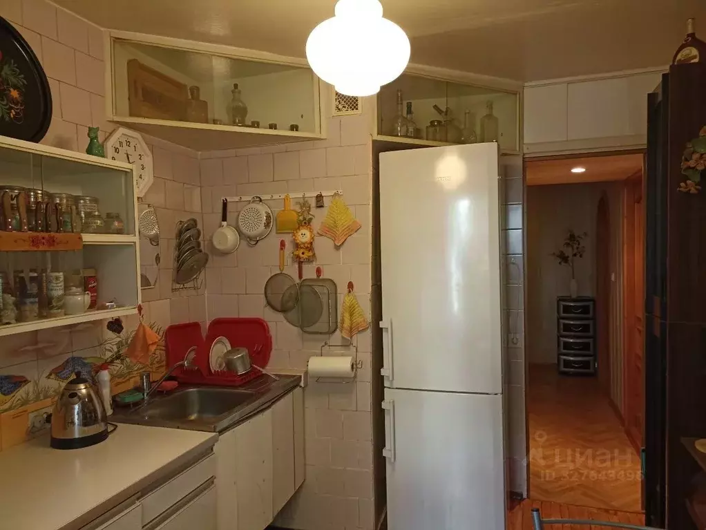 Комната Санкт-Петербург ул. Есенина, 11К2 (18.0 м) - Фото 1