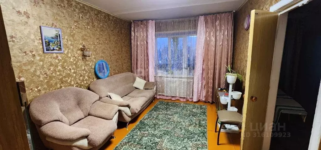 Дом в Кемеровская область, Топки ул. Луначарского, 182 (42 м) - Фото 0