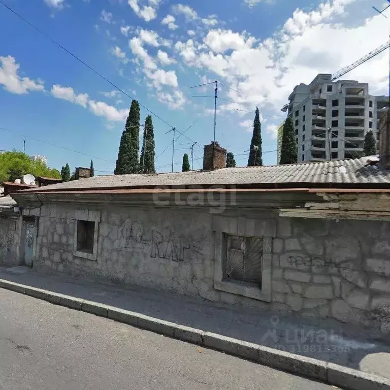 1-к кв. Крым, Ялта ул. Кирова, 92 (27.8 м) - Фото 0