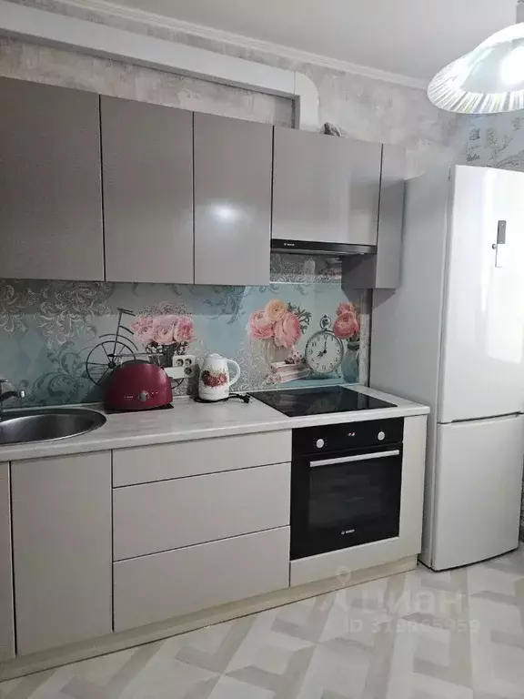 2-к кв. Челябинская область, Челябинск Пограничная ул., 32 (53.5 м) - Фото 0