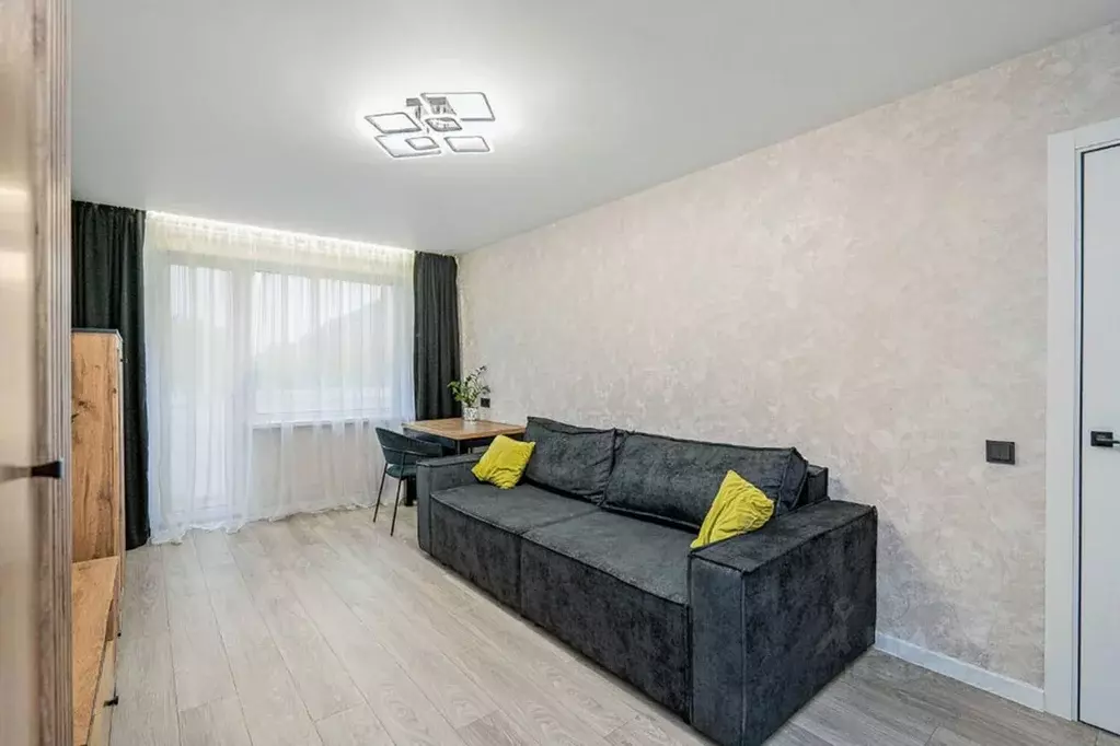 3-к кв. Башкортостан, Уфа ул. 50 лет СССР, 5 (55.0 м) - Фото 2