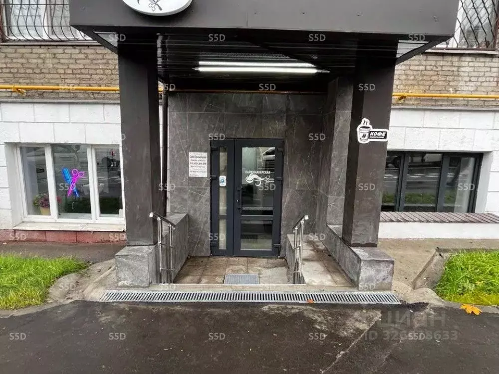 Торговая площадь в Москва ул. Ремизова, 8 (127 м) - Фото 1