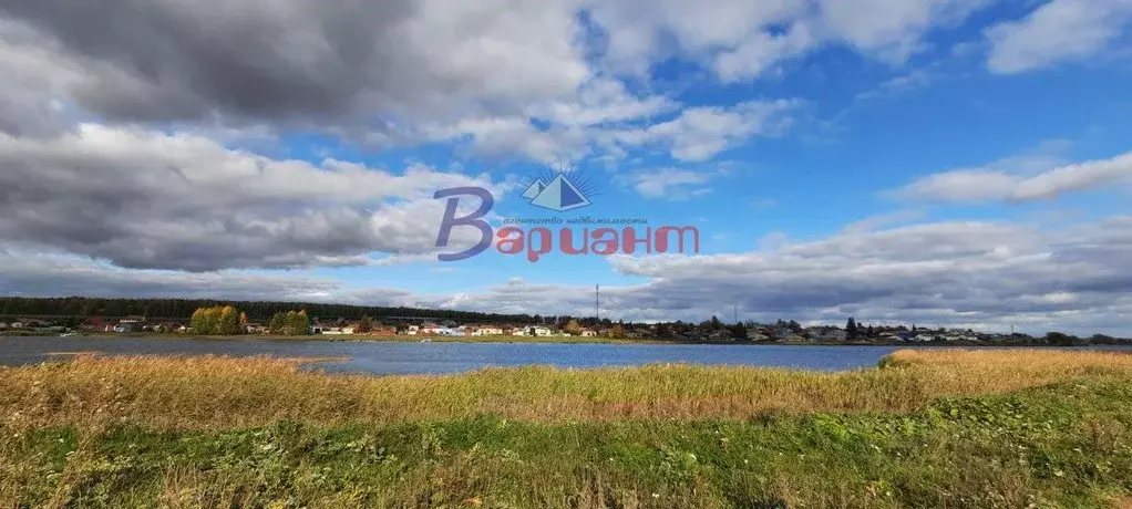 Участок в Челябинская область, Чебаркульский муниципальный округ, с. ... - Фото 1