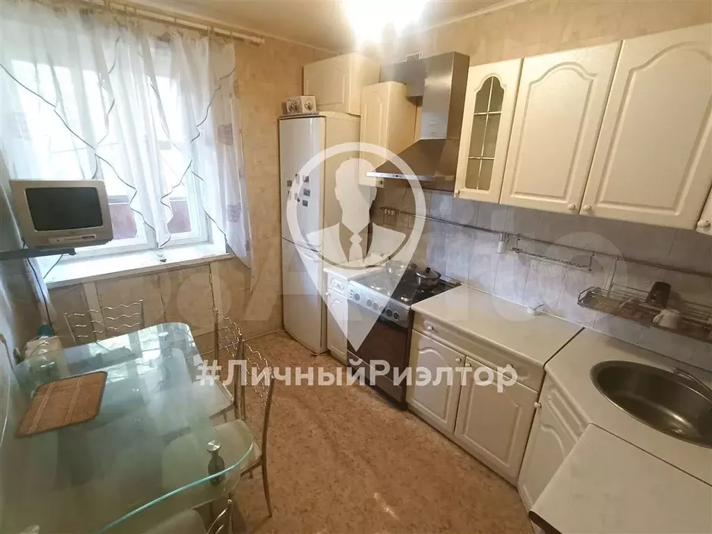 2-к. квартира, 50 м, 3/10 эт. - Фото 0