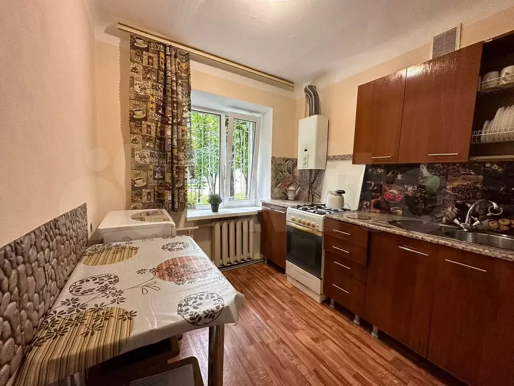 1-к. квартира, 33 м, 1/4 эт. - Фото 0