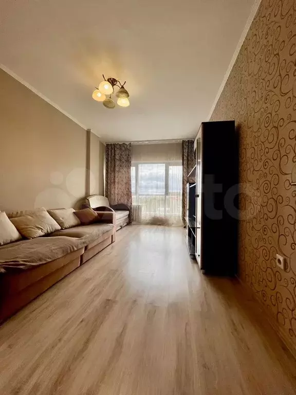 1-к. квартира, 40 м, 10/13 эт. - Фото 0