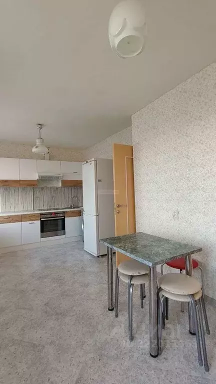 3-к кв. Белгородская область, Белгород Октябрьская ул., 76 (79.3 м) - Фото 1